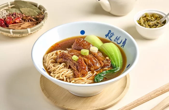Braised Beef Tendon Noodle Soup