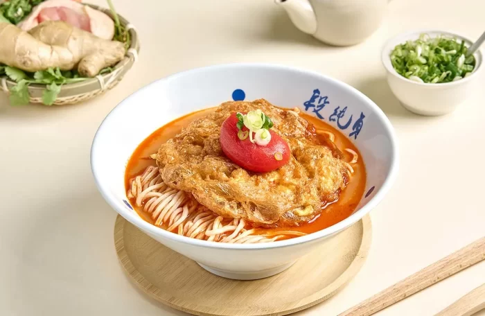 Tomato With Fried Egg Noodle Soup